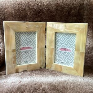 Natural Horn Hinged 4x6 Picture Dual Frame Home Table Decor Ivory Tan
